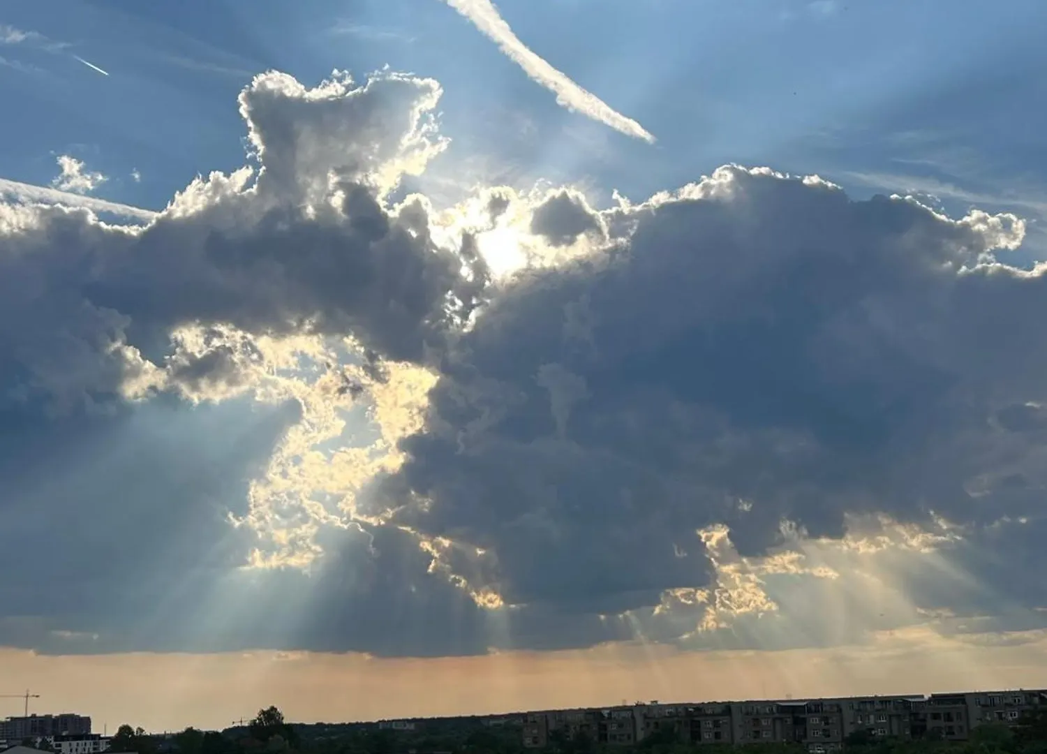 Zen Sunset Loft Apartment Bucharest