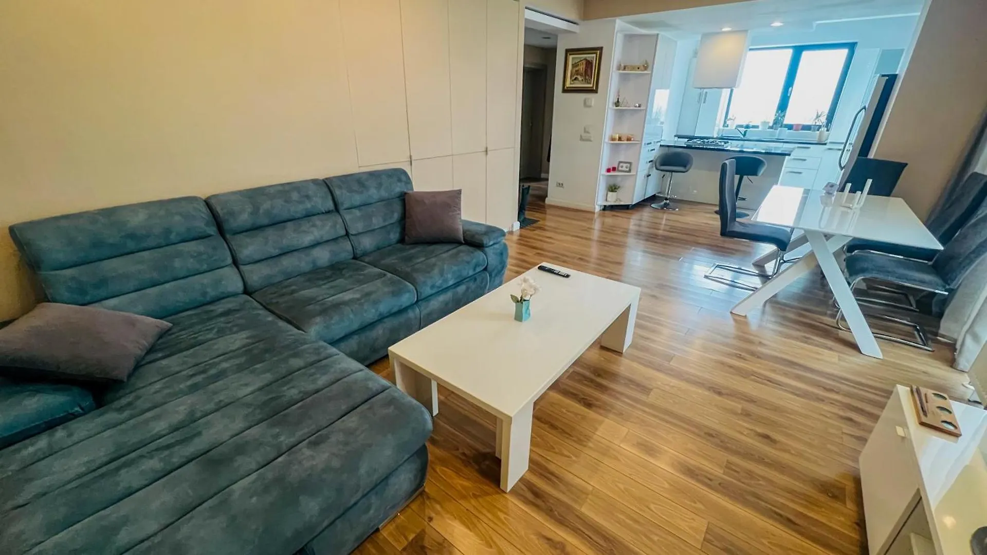 Zen Sunset Loft Apartment Bucharest