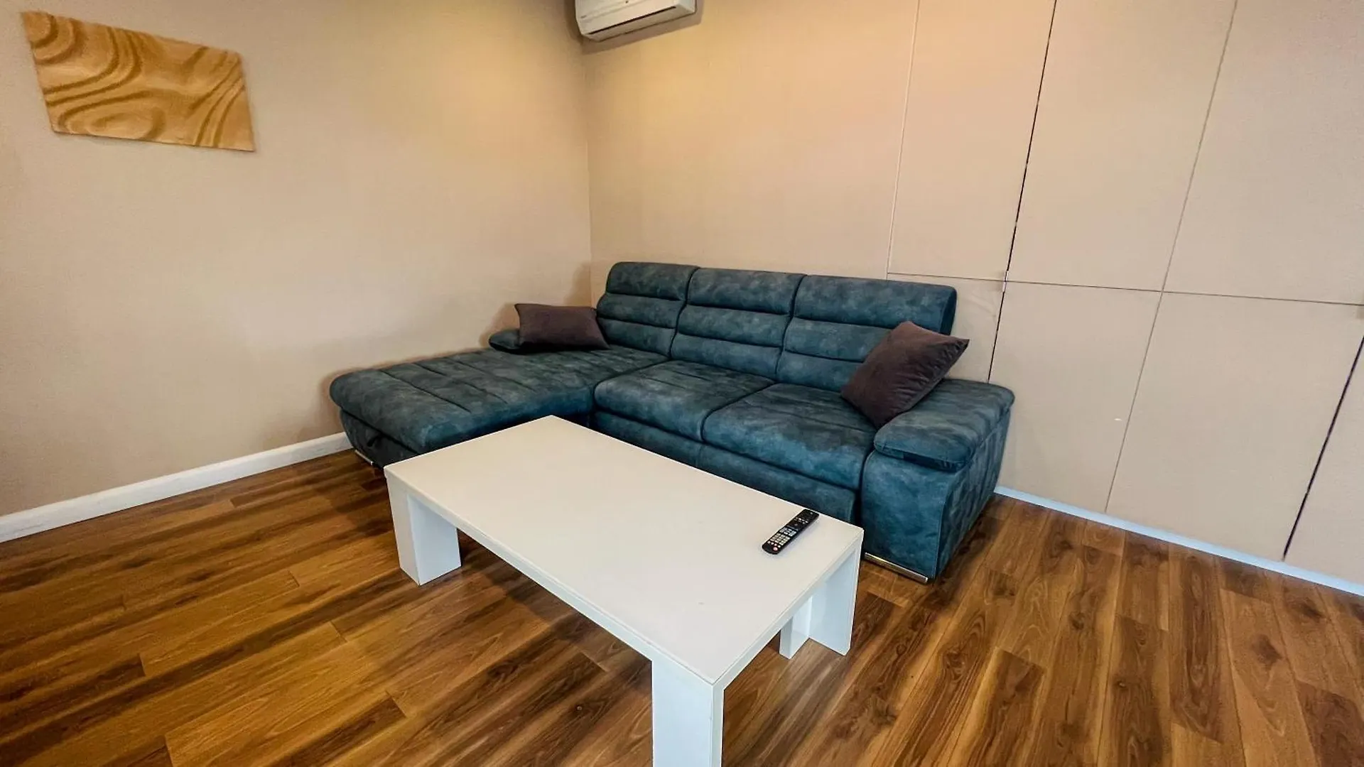 Zen Sunset Loft Apartment Bucharest Romania